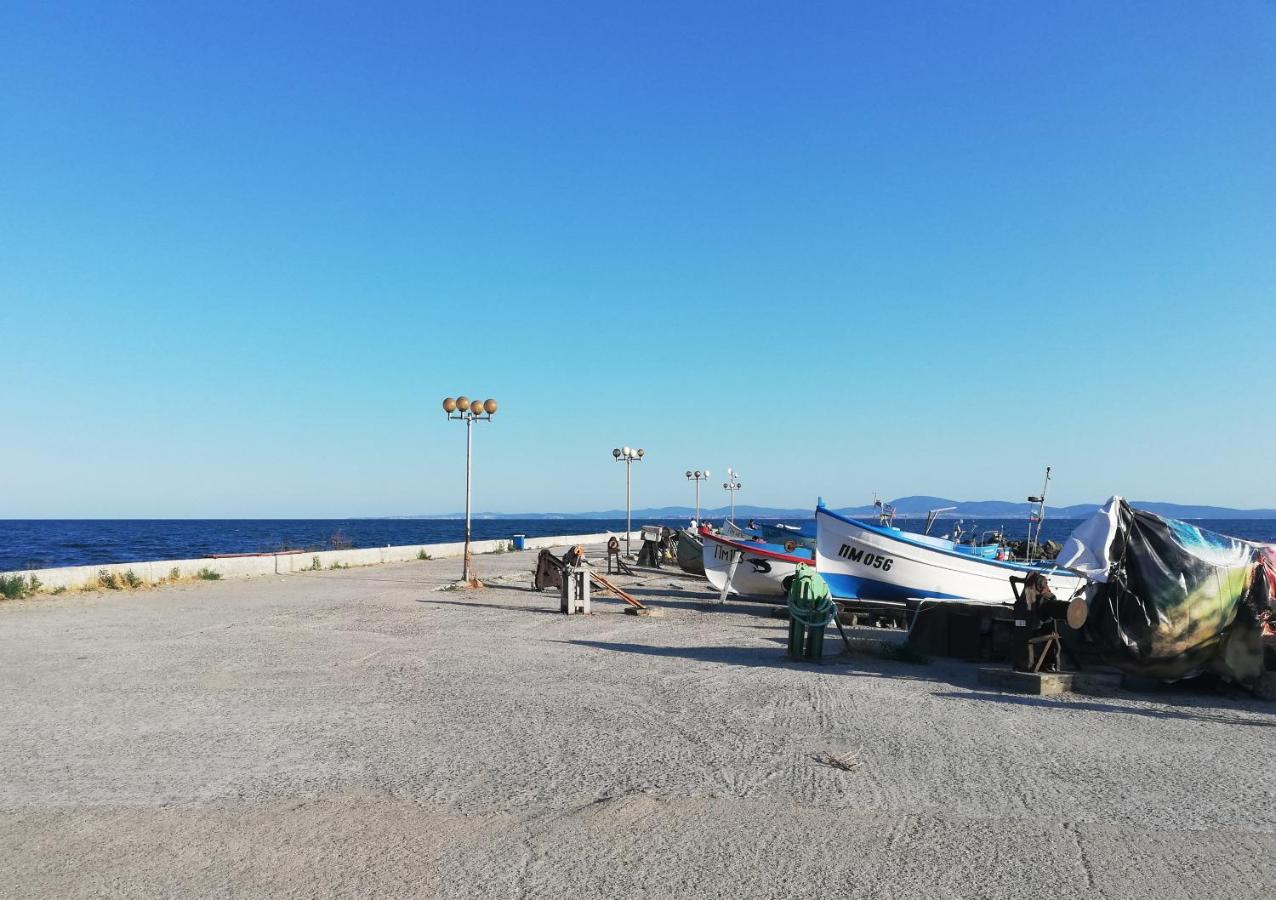 Sunny Day Apartment Pomorie Exterior foto